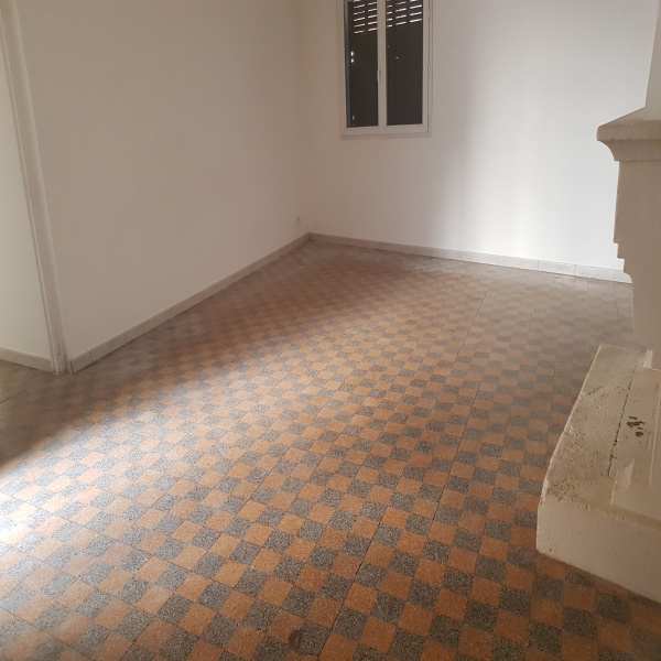 Offres de vente Maison de village Théziers 30390