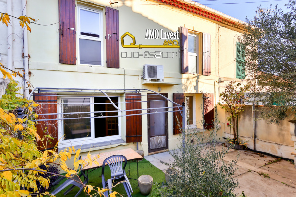 Offres de vente Maison de village Arles 13200